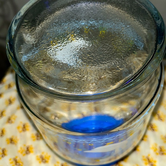 Vintage Anchor Hocking glass carafe - Picture 3 of 6